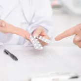 薬の調整と服薬指導